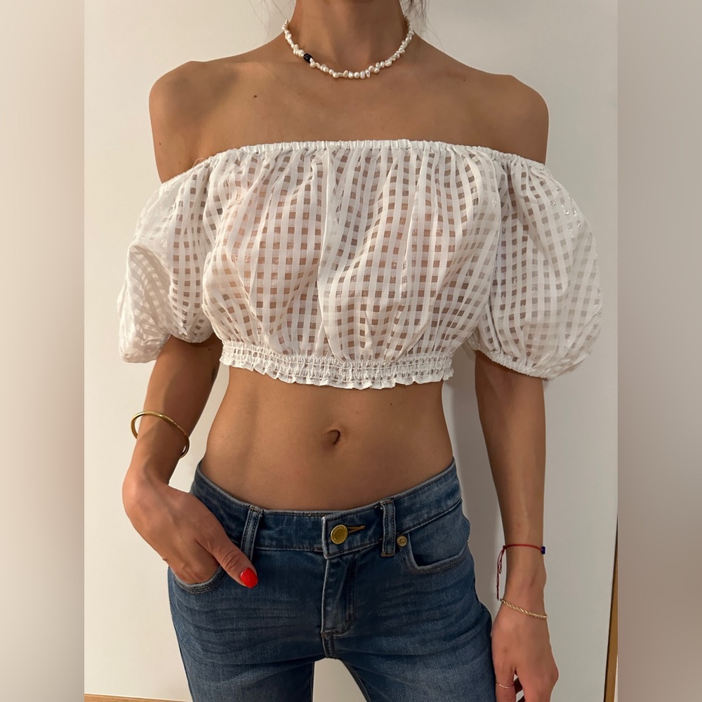 Kimchi Blue White Off-Shoulder Crop Top